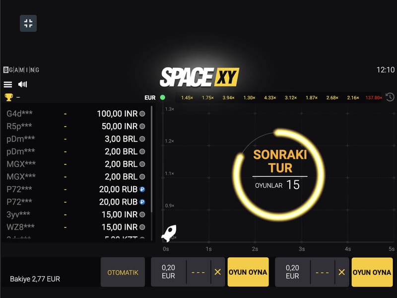 Koppelvlak van Space XY in die Turkse lokalisering: Space XY- en BGaming-logo's, 'n strook koëffisiëntgeskiedenis met 'n piek van 137.80×, sirkelvormige aftelling «Sonraki tur» tot die volgende rondte, links spelerinsette in verskillende geldeenhede, onder 'n saldo van 2,77 EUR en twee insetpanele van 0,20 EUR elk.